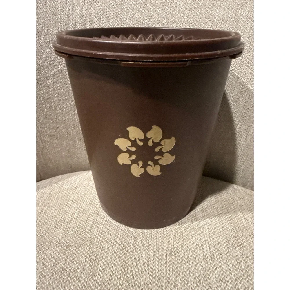 Vintage Tupperware Canister Set Brown Gold Leaf Servalier Lids 5pc Scoop Nesting
